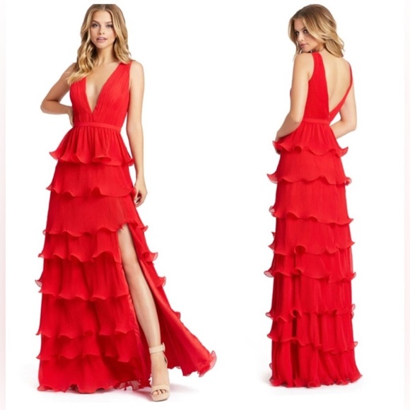 Mac Duggal Red Sleeveless Ruffle Tiered V Neck Gown size 4 NWT